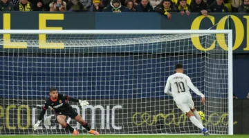 تألق مبابي.. ريال مدريد يتصدر الليغا بفوز مهم على فياريال